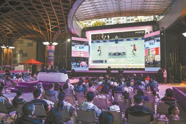 一只银球，“旋”出全城人气乓乓响｜五个“一”拉动“五一”大市场之四