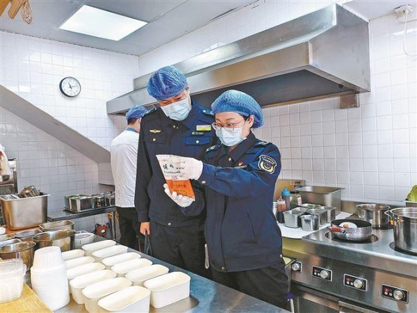 思明区市场监管局探索网络餐饮服务监管新模式